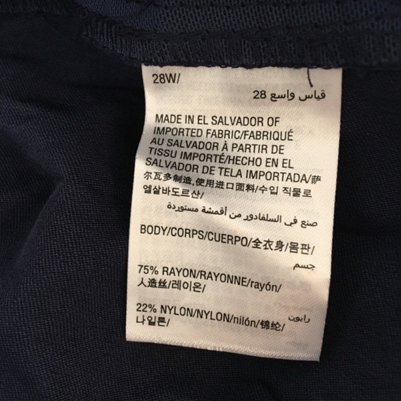 NEW Charter Club Navy Plus Size Capris Pants Chelsea Tummy Control Stretch 28W - Picture 8 of 10